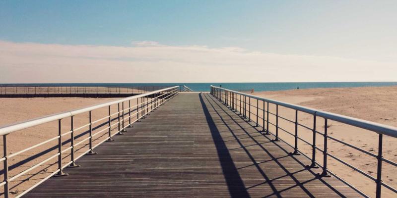 帆船运动全攻略：从水上用品到专业配件的进阶指南