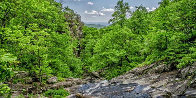 帆船运动进阶指南：从德古帆认知到专业配件选择