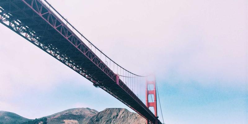 帆船运动餐饮全攻略：远航中如何设计营养均衡且易于储存的船餐