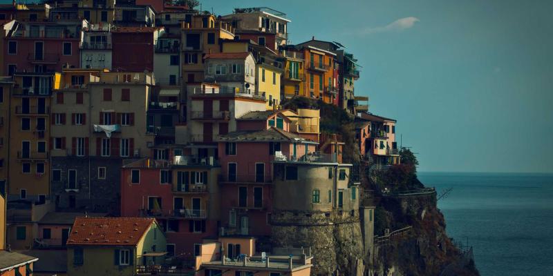 德古帆航海装备指南：传统海图与现代电子导航设备在帆船配件中的完美融合