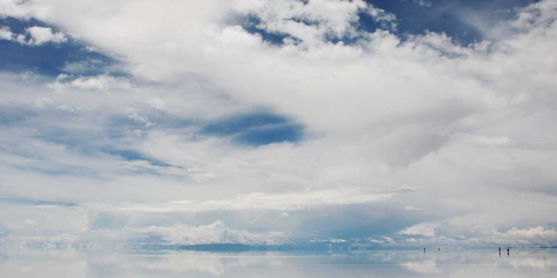 掌握帆船运动核心技巧：从航海装备选择到实战操作全解析